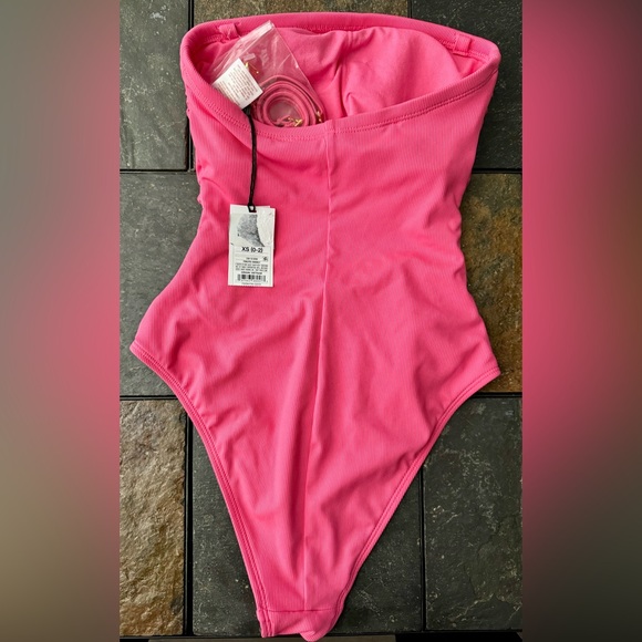 Women's Shirred Ribbed Bandeau Cheeky
One Piece Swimsuit - Shade & Shore - Picture 2 of 5